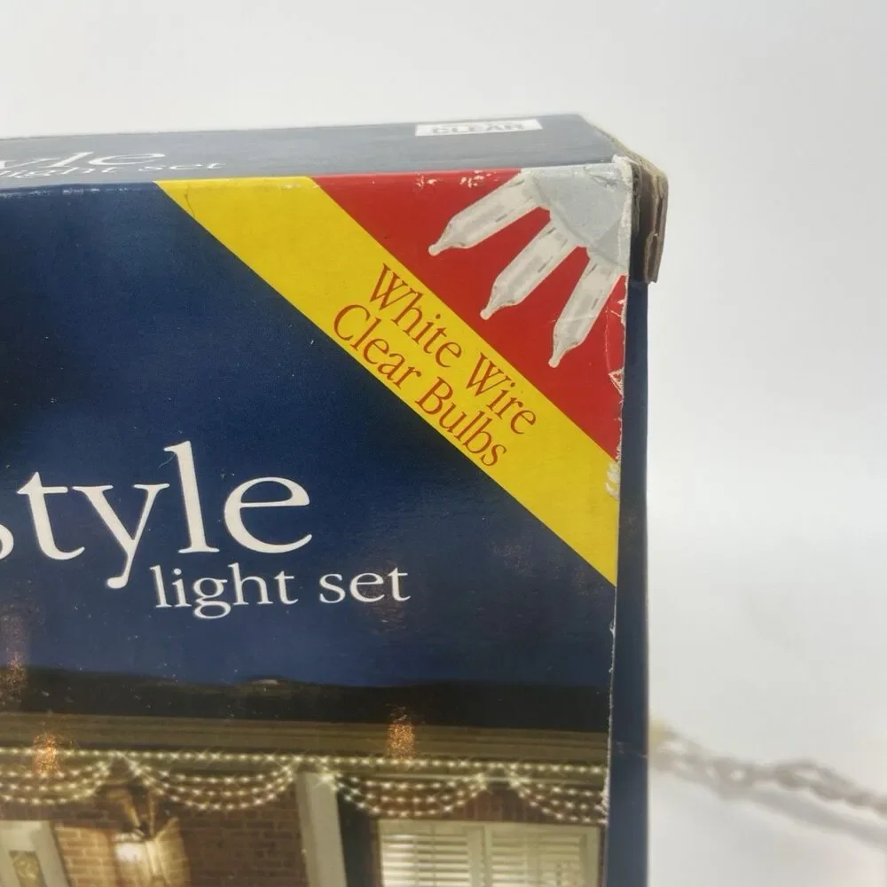Swag-Style 10ft Indoor/Outdoor Light Sets White On White New in Box